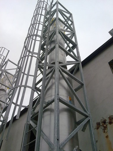 ŠAMORÍN-ČILISTOV_2.jpg